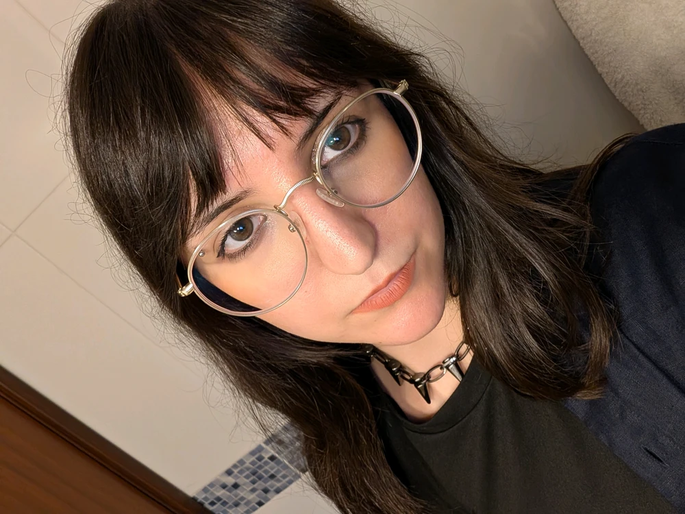 Lucia ले अपलोड गरेको GIF