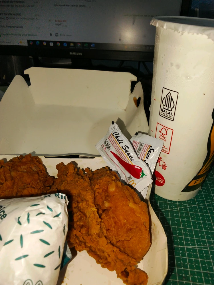 GIF diunggah ku ItsMe