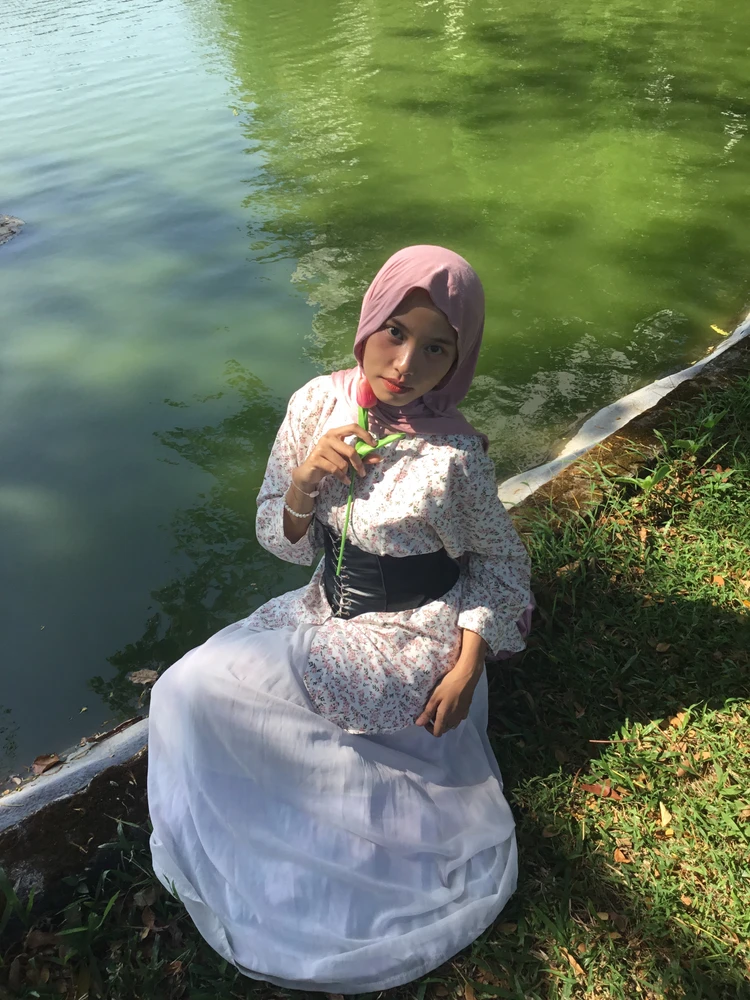 GIF uploaded by Ami