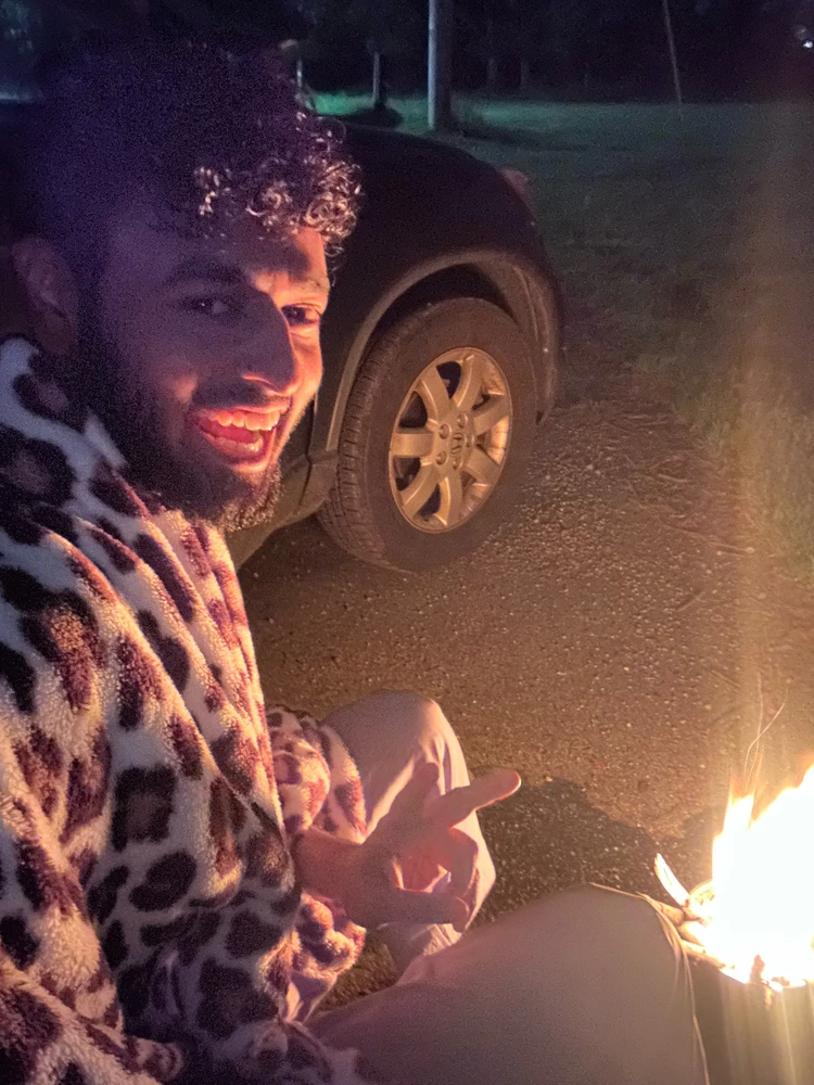 GIF postavljen od Mohammad