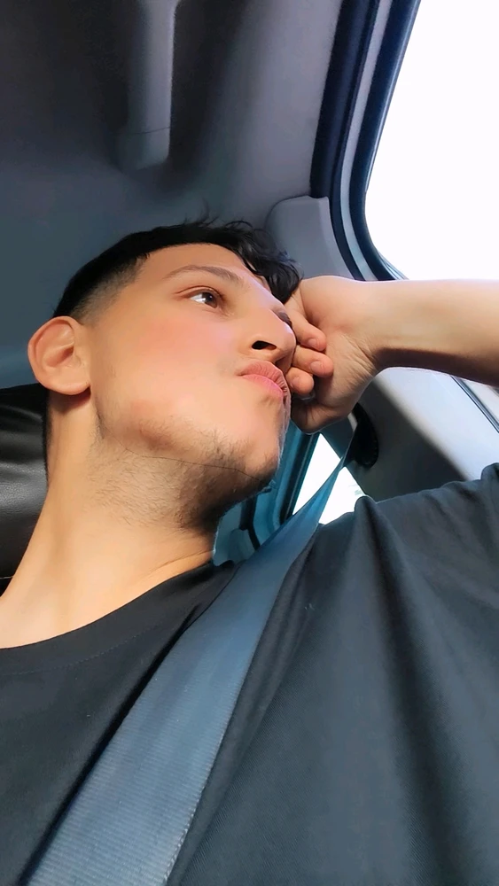 Diogo йөкләгән GIF