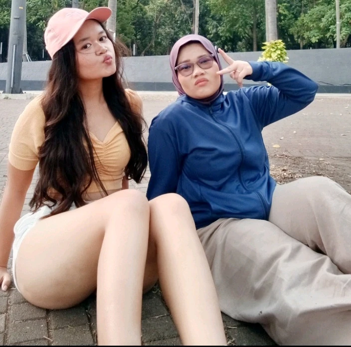 GIF uploaded by Enjel