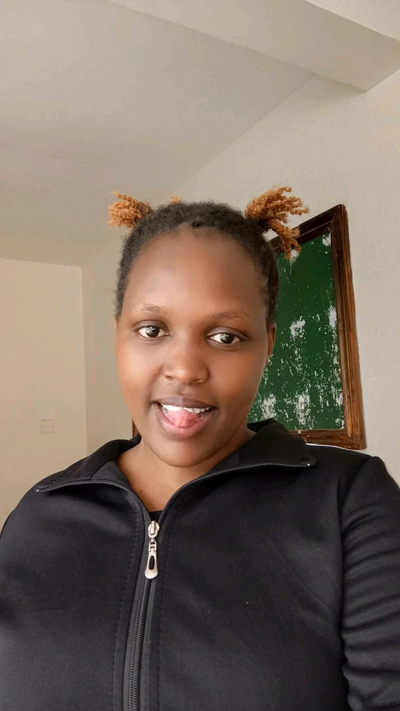 Jenny syoka විසින් GIF එක upload කරන ලදී