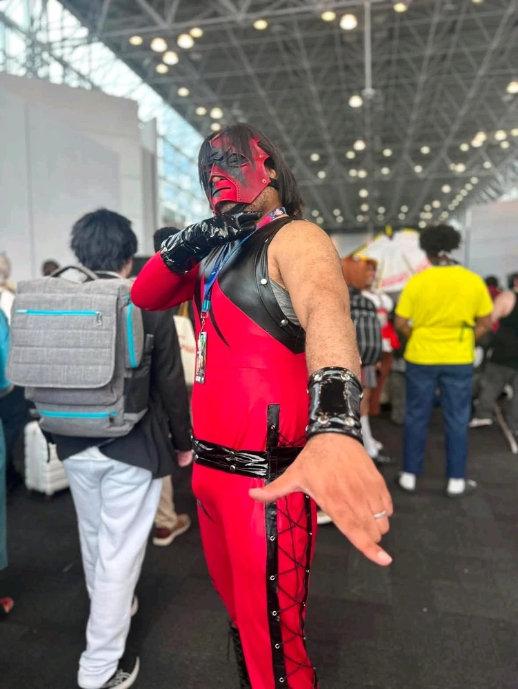 GIF yaikidwa ndi Lazaro Diaz