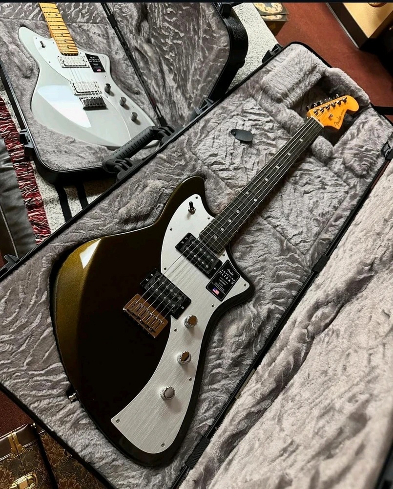 Fender Meteora Ultra II in Texas Tea