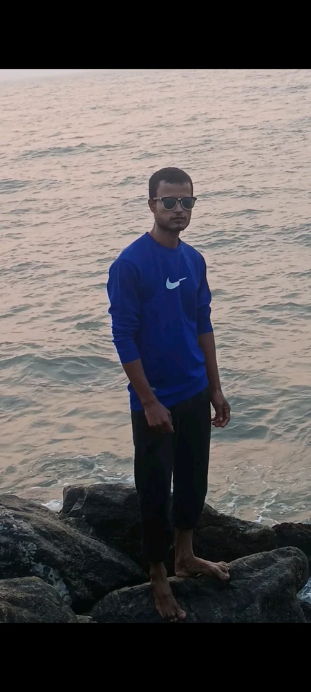 GIF загрузил Iqbal Khan