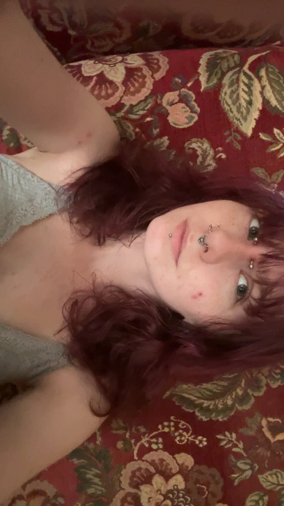 GIF Shelby tarapyndan ýüklenen