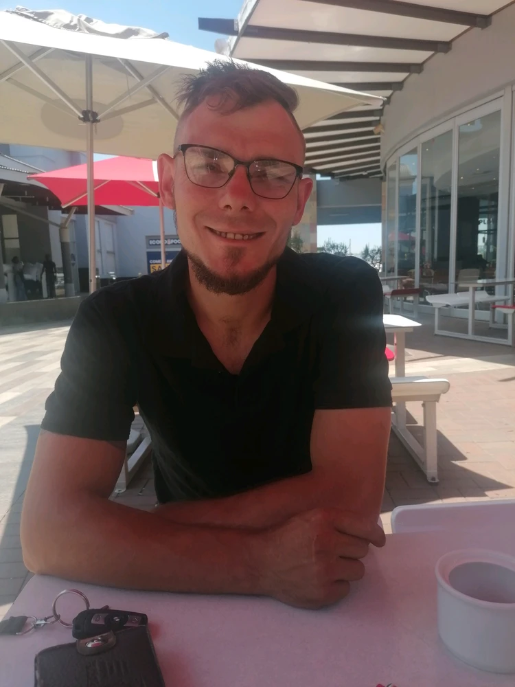 GIF încărcat de Dillon