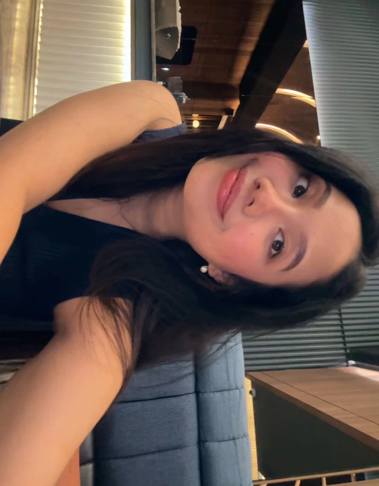 GIF رفعها Kayla