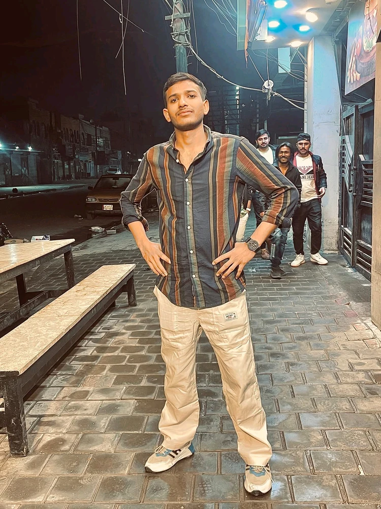 GIF imtella' minn Zawar Mureed Abbas