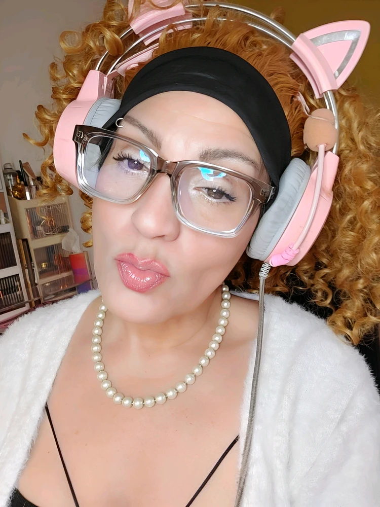 ❤ Sophia aka Mango Mami ❤️ نے GIF اپ لوڈ کی