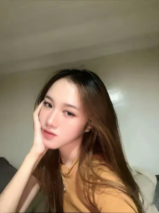 Samantha йөкләгән GIF