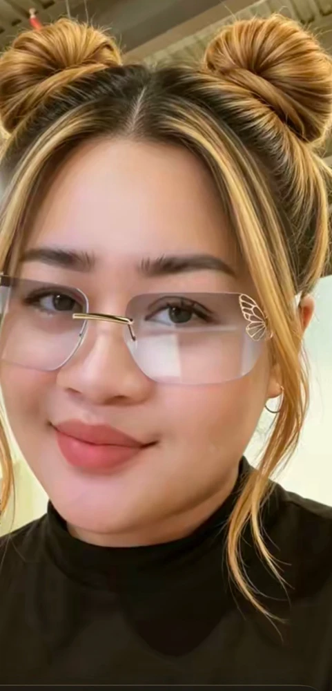 GIF ilipakiwa na Shiela mae
