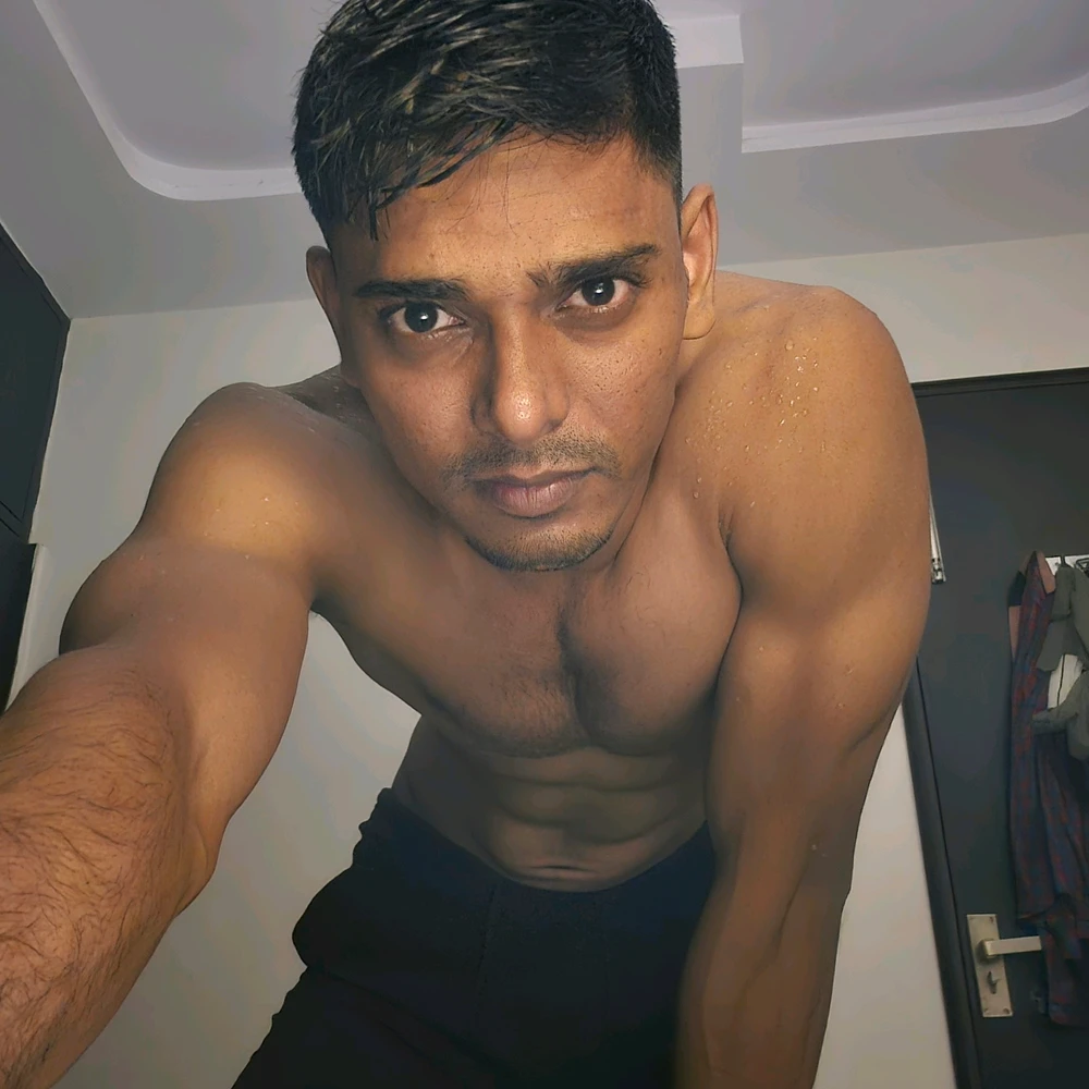 GIF e kentsoeng ke Rahul