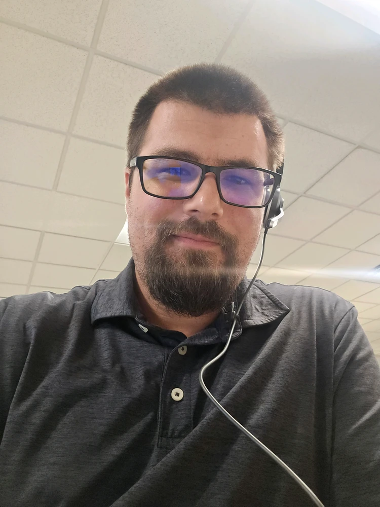 GIF eropgeluede vum Ty