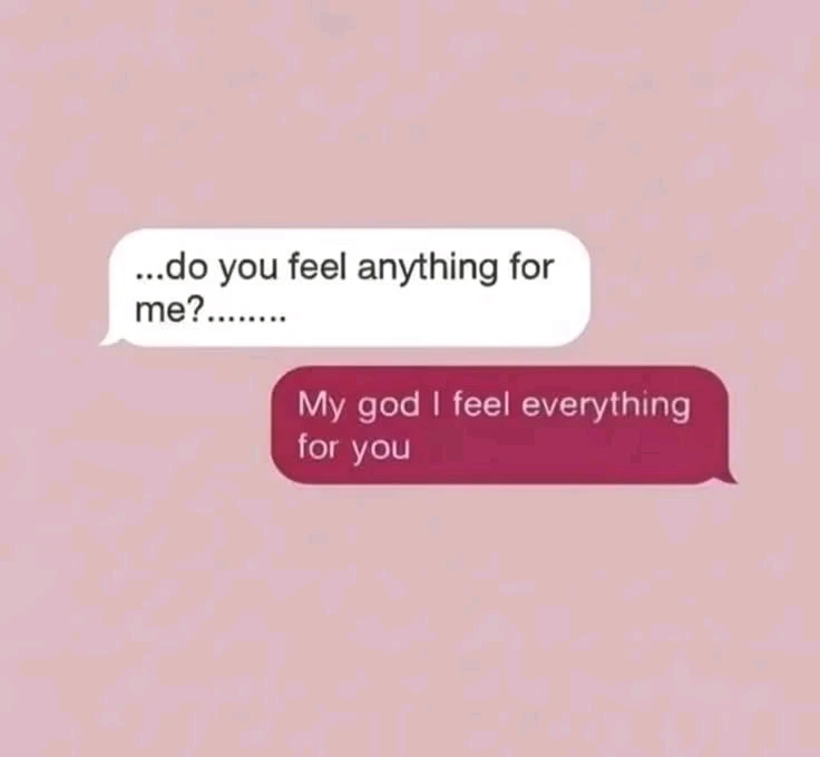 GIF e kentsoeng ke Alex