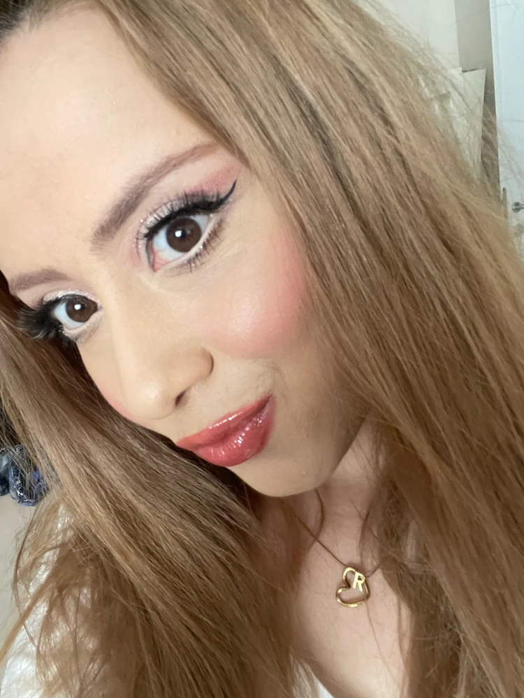 GIF објавен од Rabia