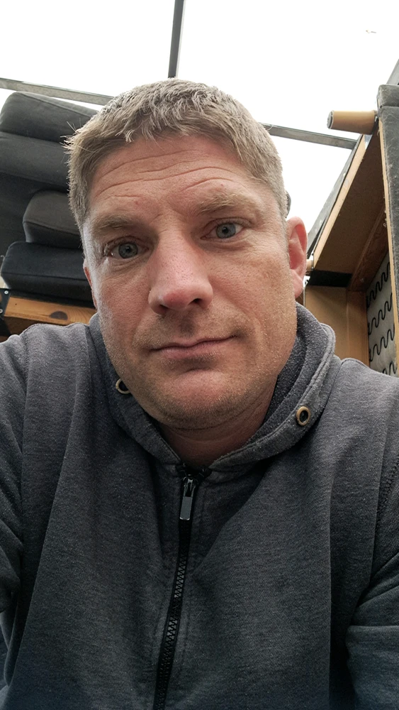 GIF Steffan tərəfindən yükləndi