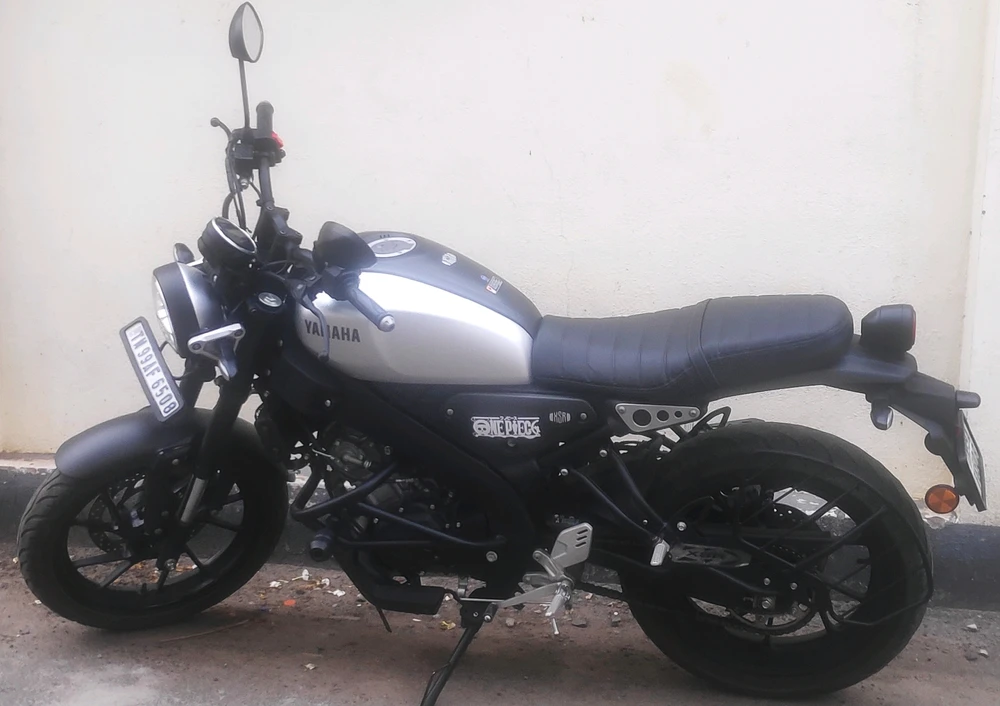 GIF nke Barath bugoro