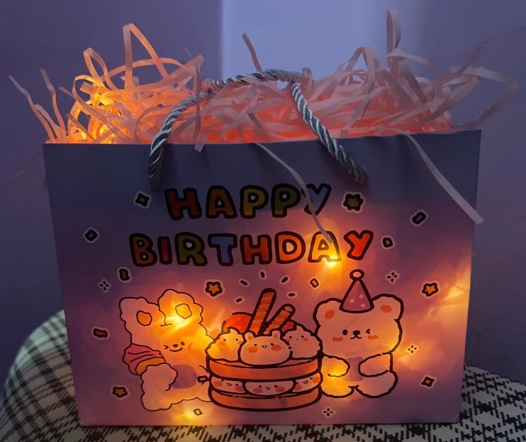 GIF na auina ae e Aisyah