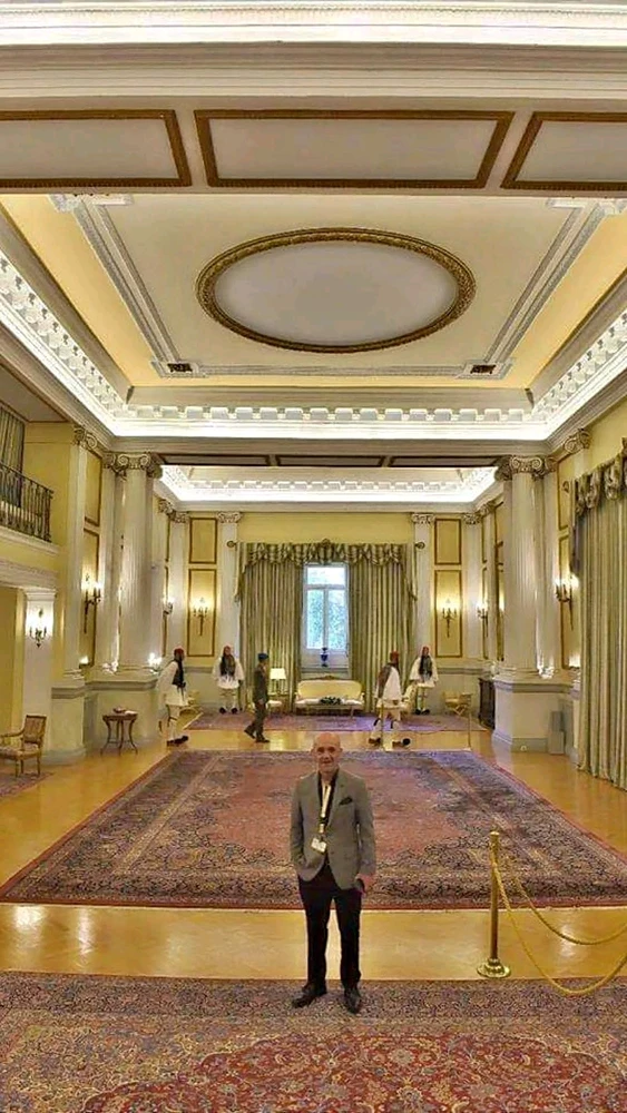 Antonis վերբեռնած նկար