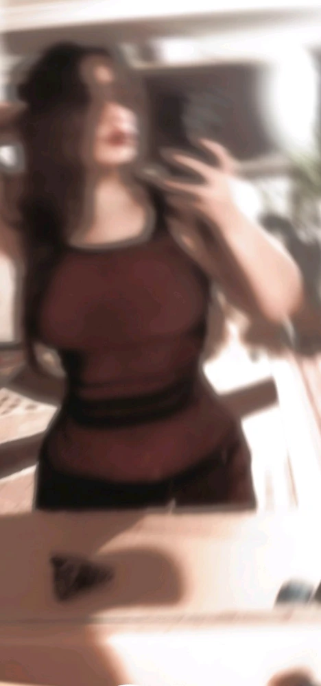 GIF Malena tərəfindən yükləndi