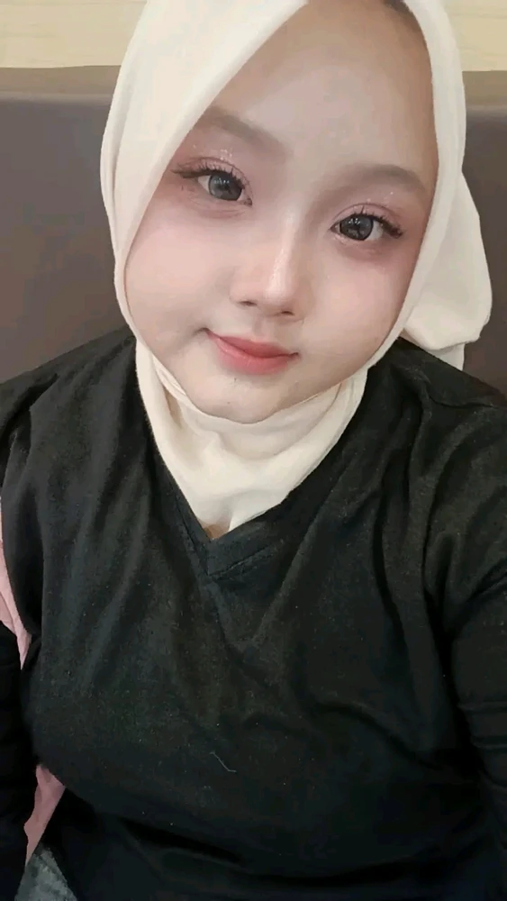 Alda Trixie上传的GIF