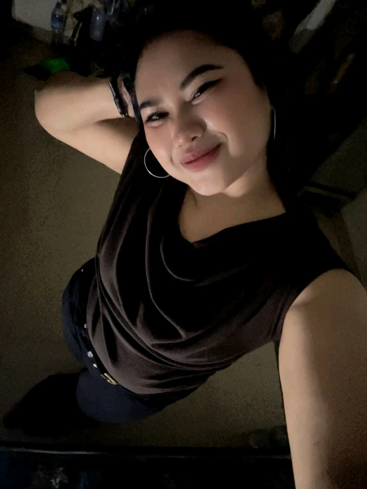 Ainur 上傳的 GIF
