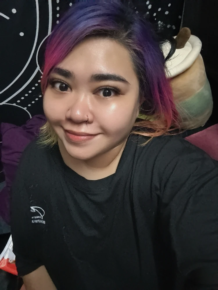 Zuliyana上传的GIF
