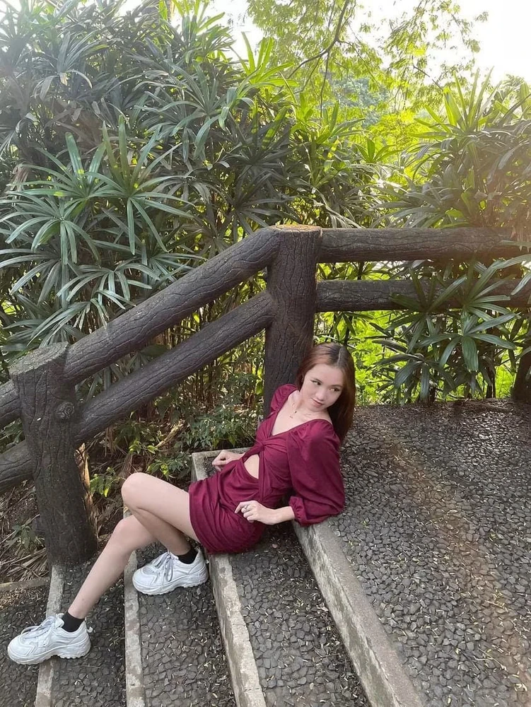 GIF uploaded by Samantha