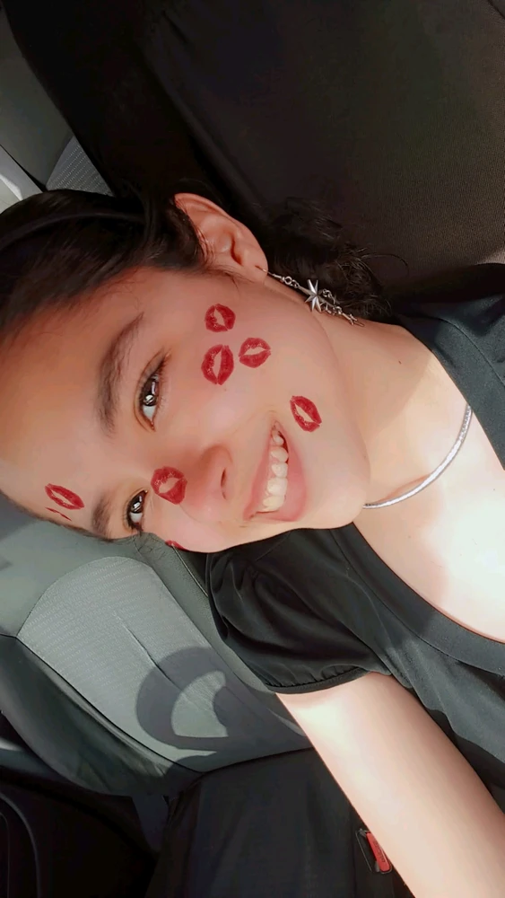 GIF uploaded by Kyssi Delgado