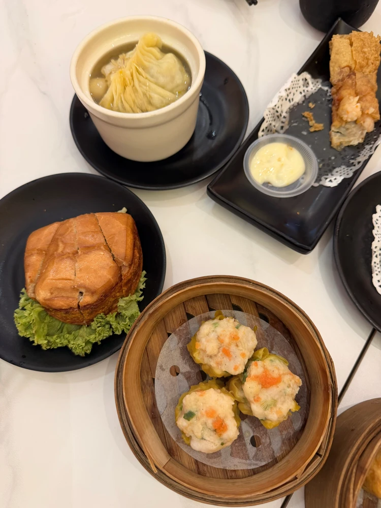 由Sara上传的图片