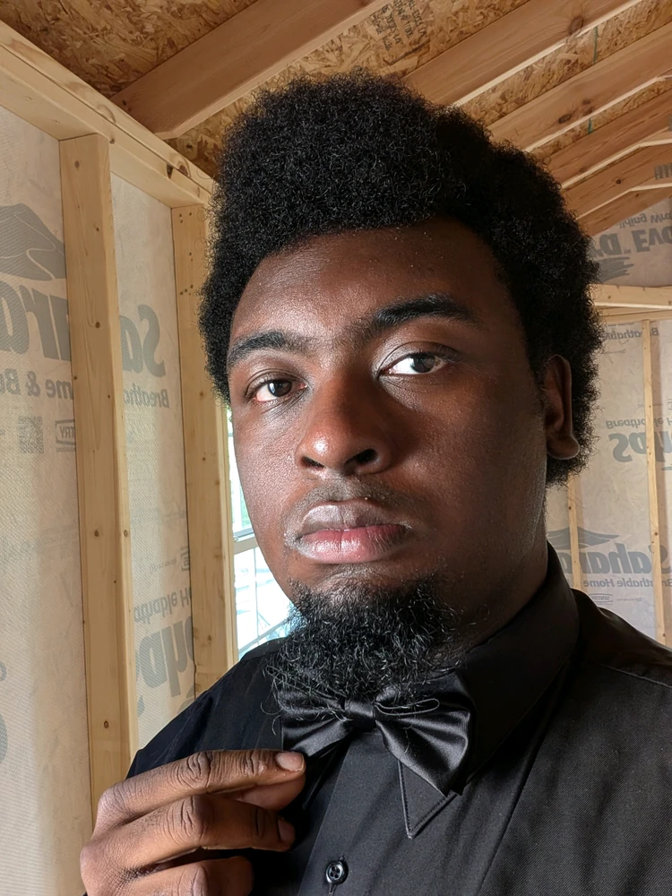 GIF postavljen od Omar Winston