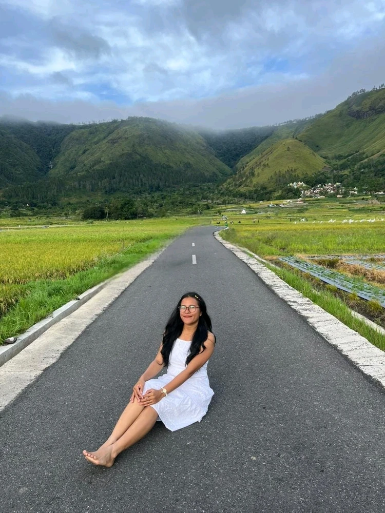 GIF uploaded by Amerta