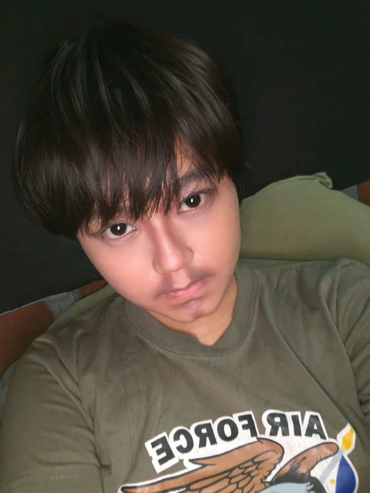GIF uploaded by Azalea