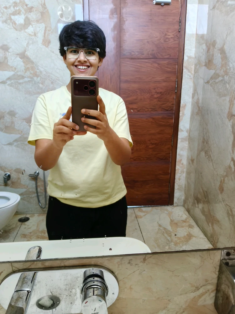 GIF diunggah ku Sanaya