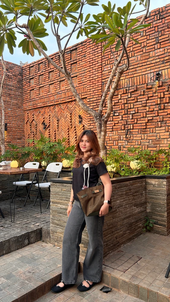 由Mathilda Urzealla上传的图片