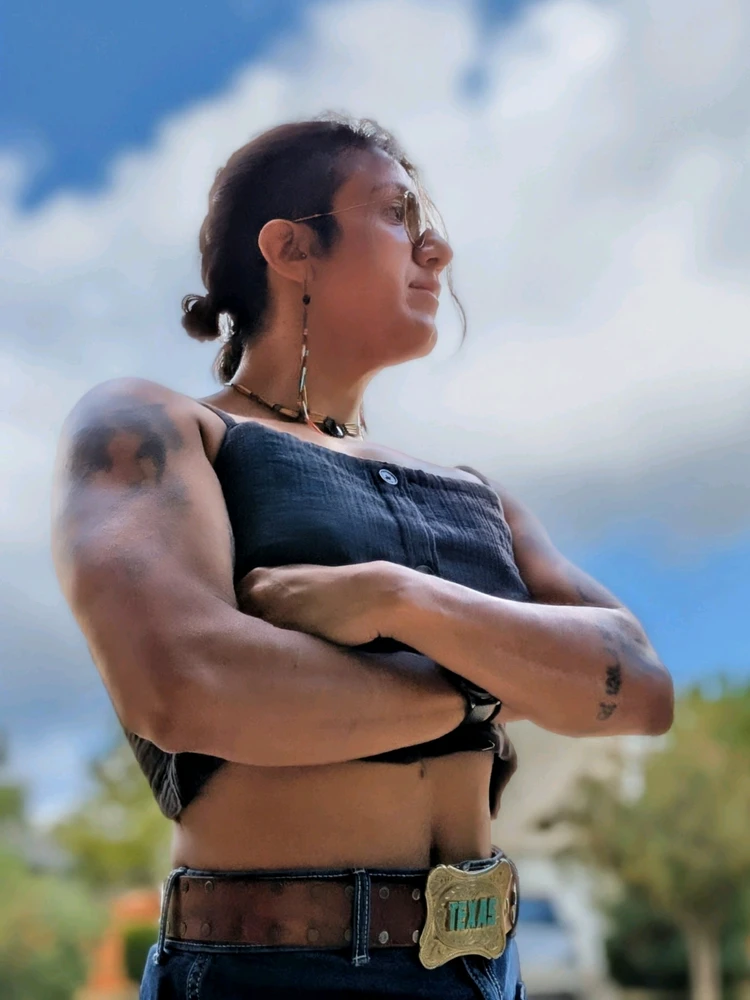 Noemi විසින් උඩුගත කළ රූපය