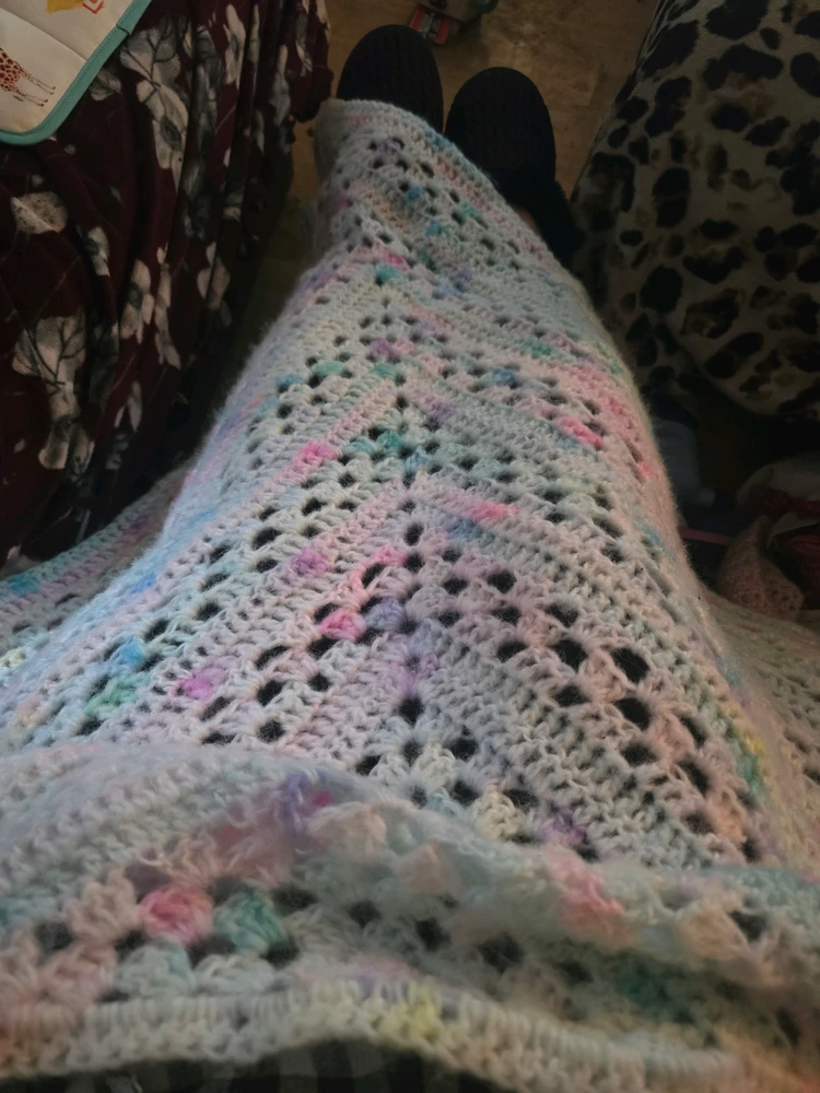 GIF uploaded by Roxinova
