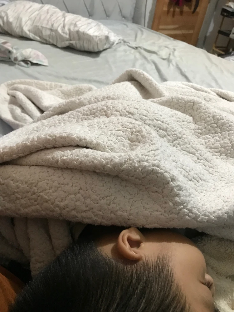 Lavella上传的GIF