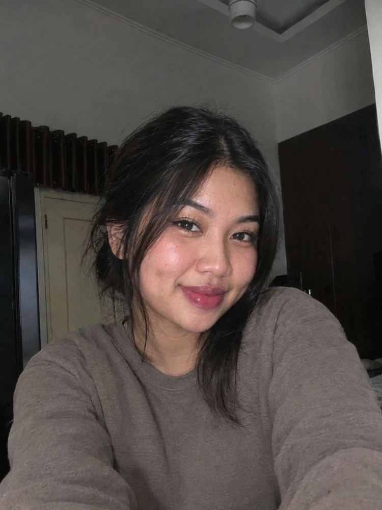 GIF uploaded by Tsabita