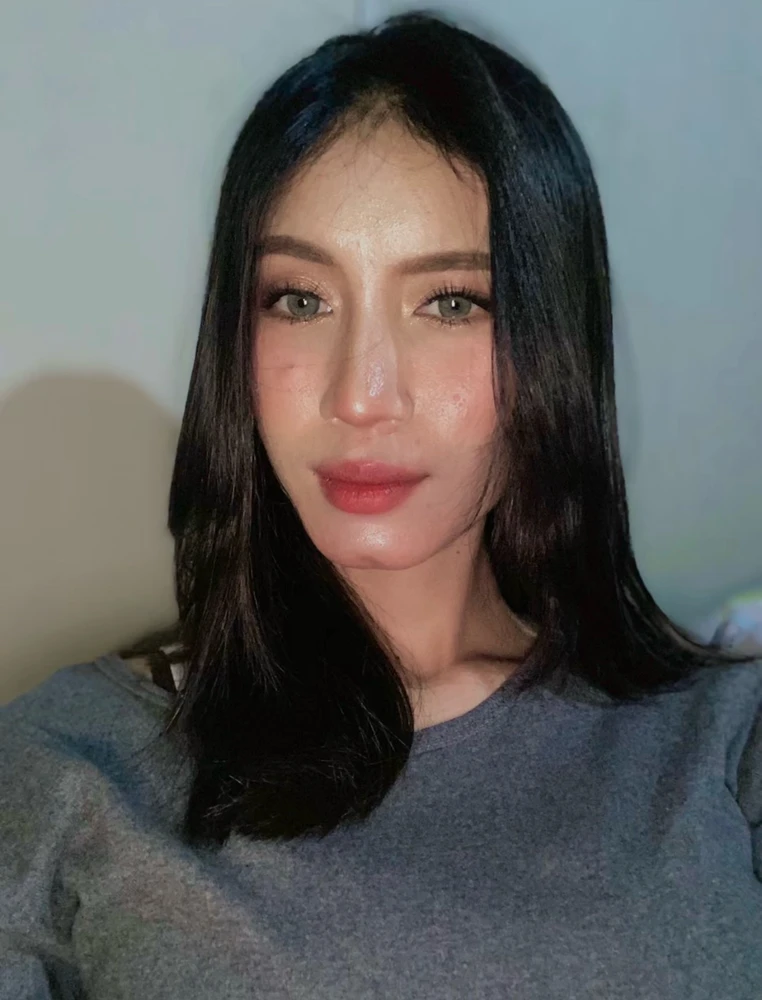 leeya 上傳的 GIF