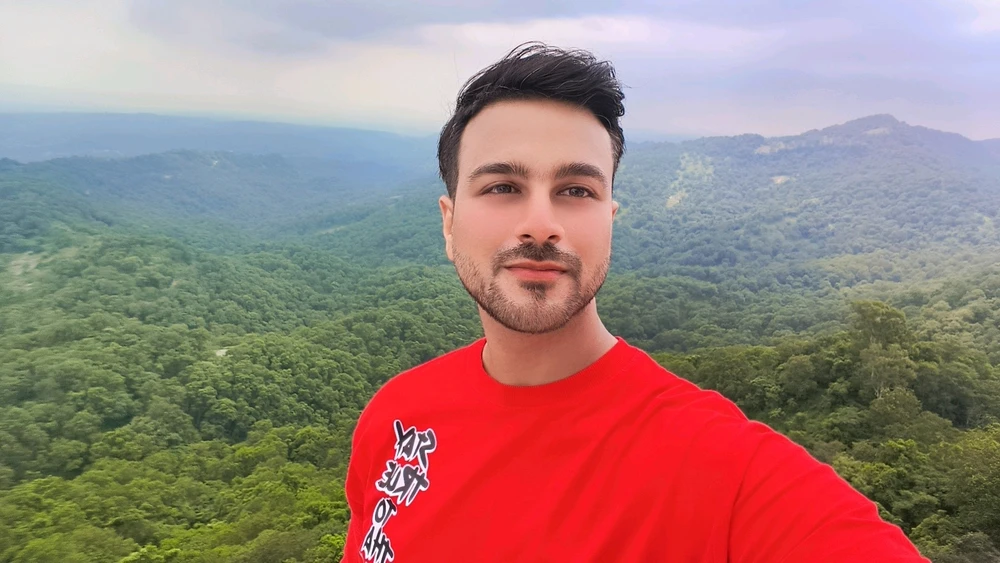 GIF uploaded by Sahil