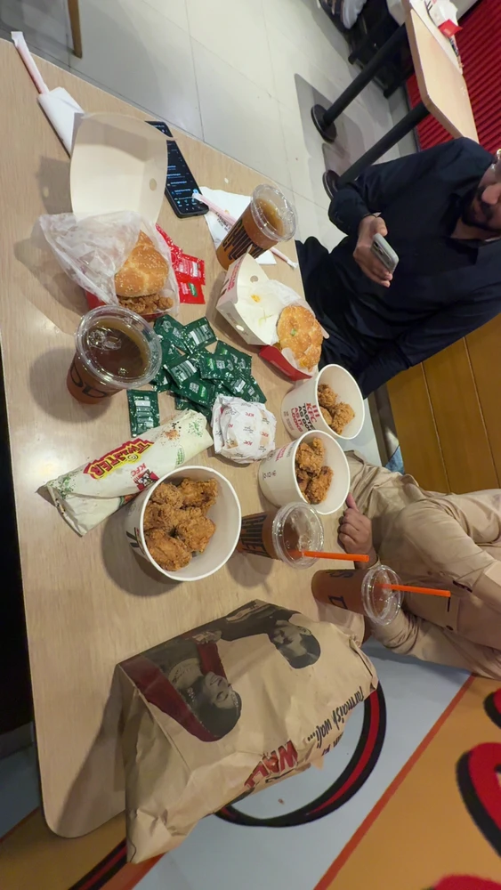 shoaib ali tomonidan yuklangan GIF