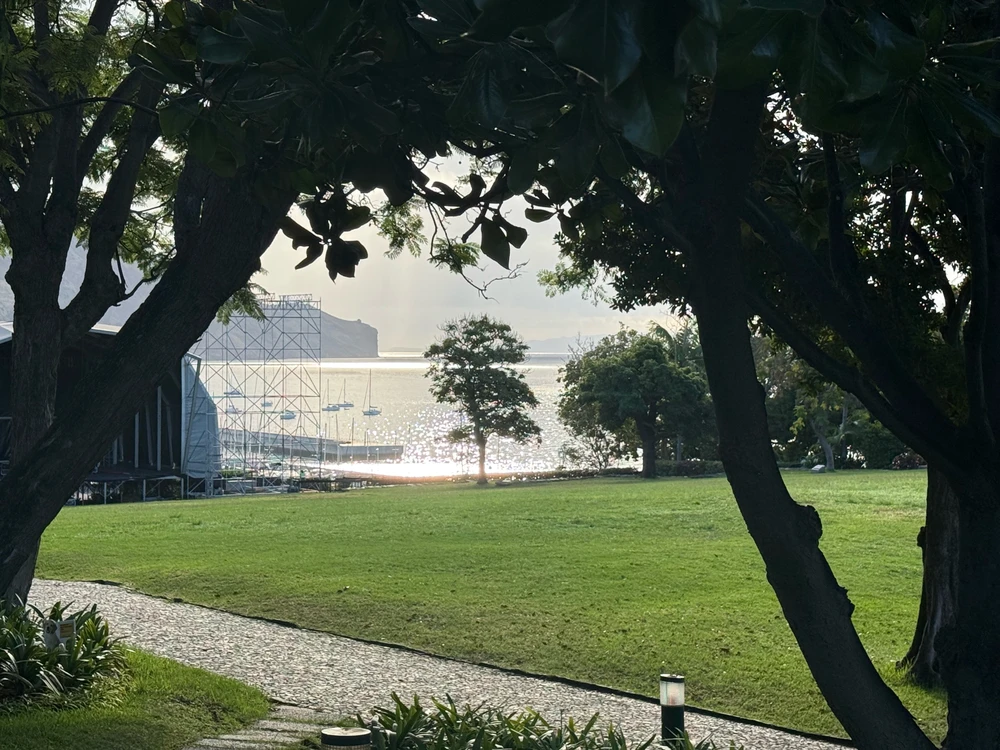 André 上傳的 GIF