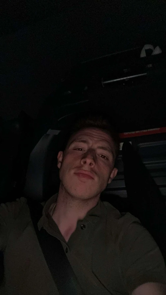 GIF رفعها Jeroen