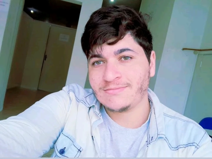 Josue bryan上传的GIF