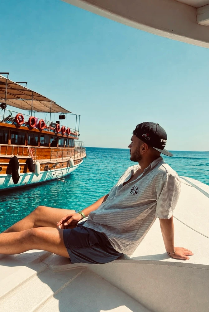 Melih 上傳的 GIF