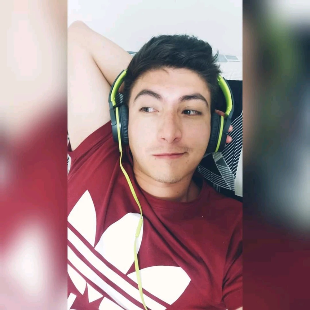 Christian 上傳的 GIF