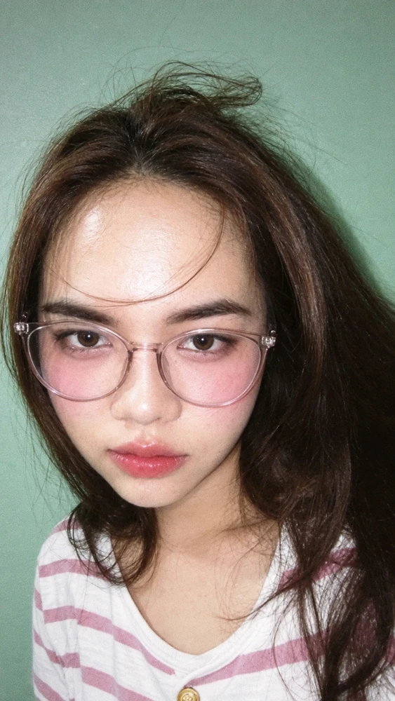 GIF uploaded by Na